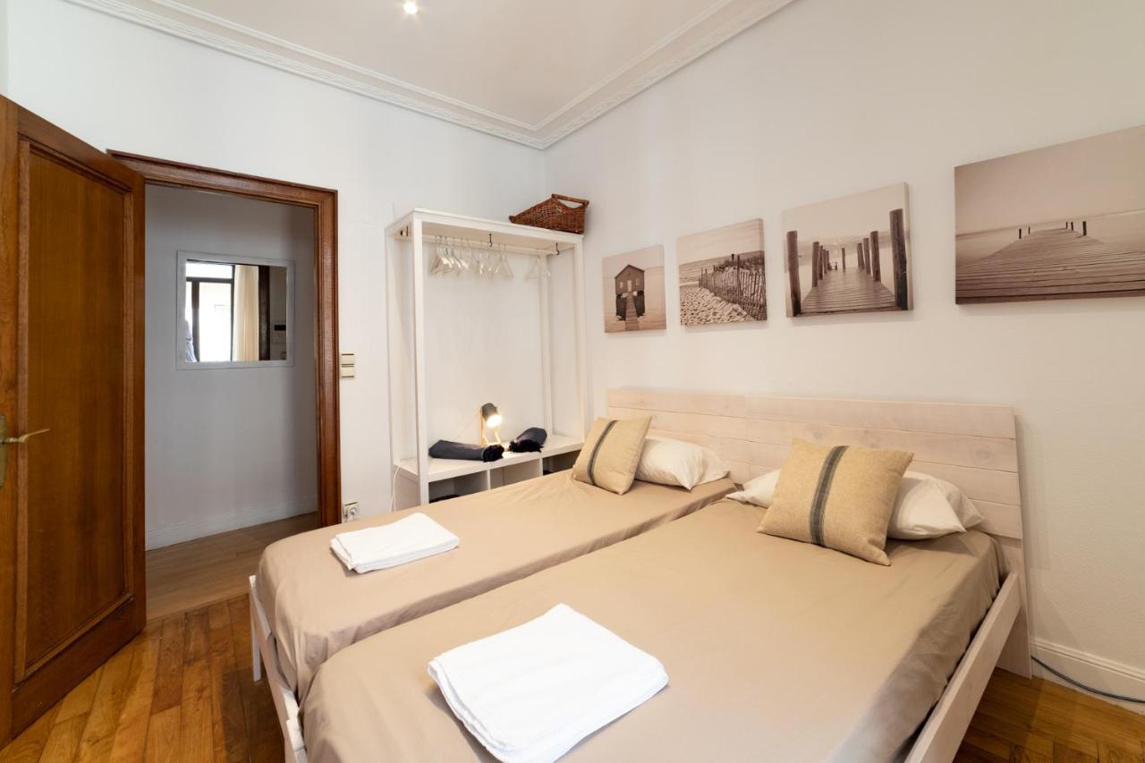 La Concha Cozy Balcony Apartment By Cisan Rentals San Sebastián Exterior foto